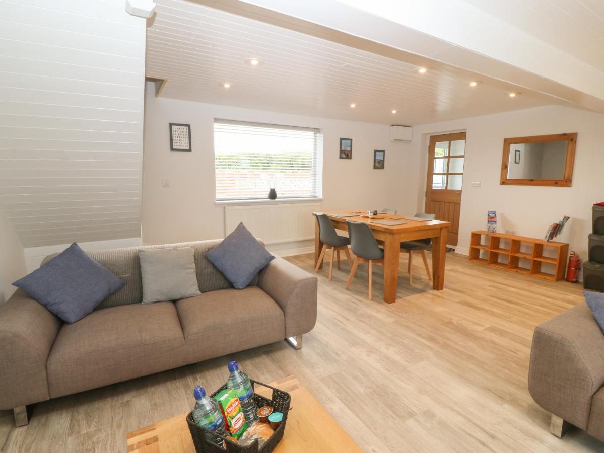 Bryn Eglwys Bach Villa Llanfairpwllgwyngyll Екстериор снимка